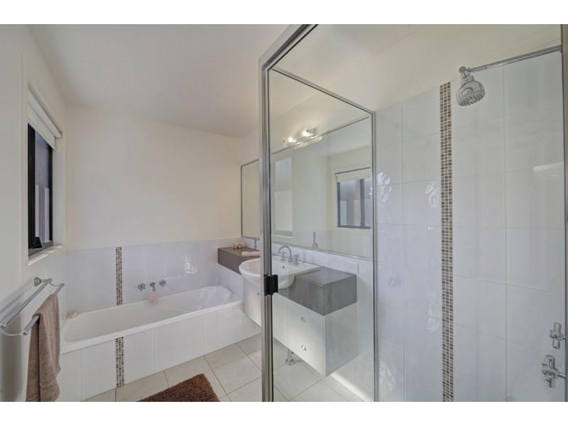 23 Esplanade, Coonarr QLD 4670