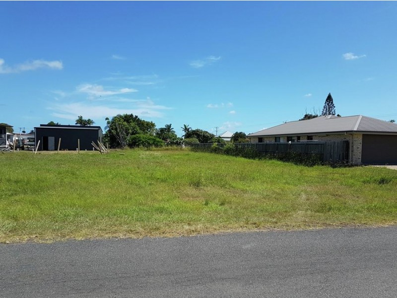 7 Young street, Burnett Heads QLD 4670