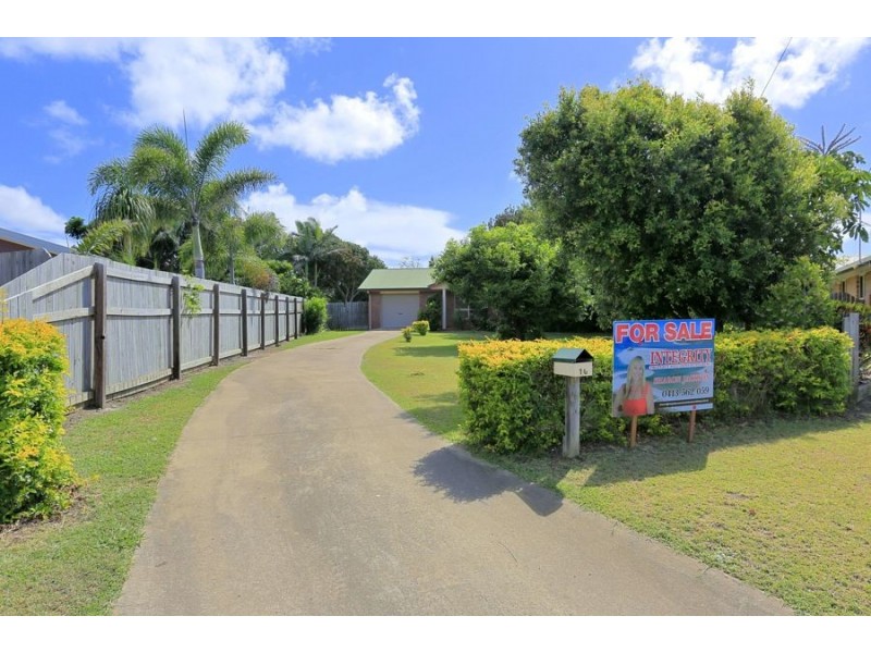 10 Ocean View Place, Elliott Heads QLD 4670