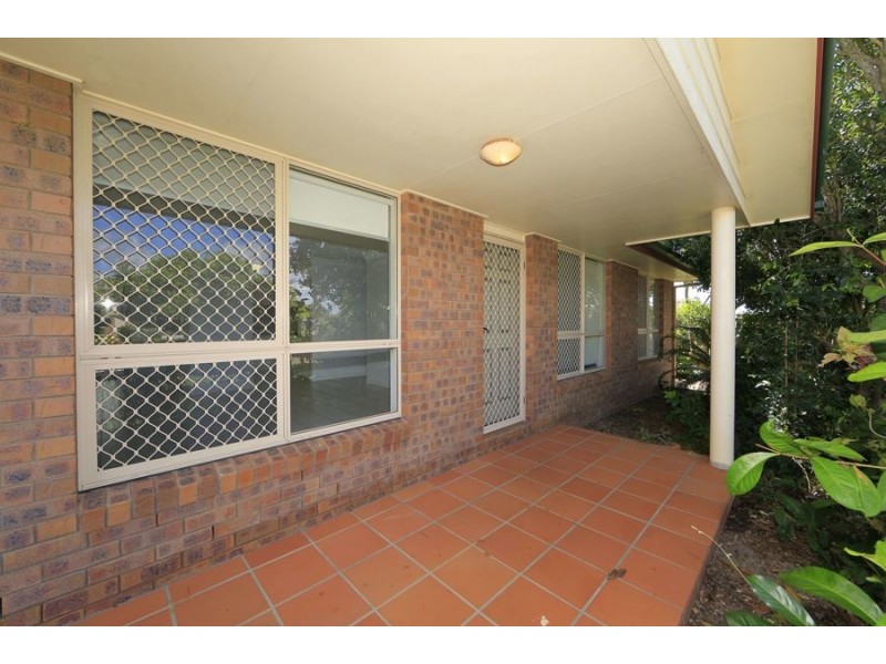 10 Ocean View Place, Elliott Heads QLD 4670