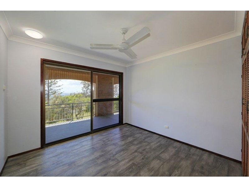 26 Esplanade, Elliott Heads QLD 4670