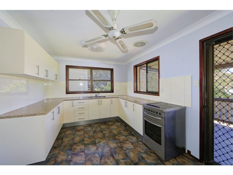26 Esplanade, Elliott Heads QLD 4670