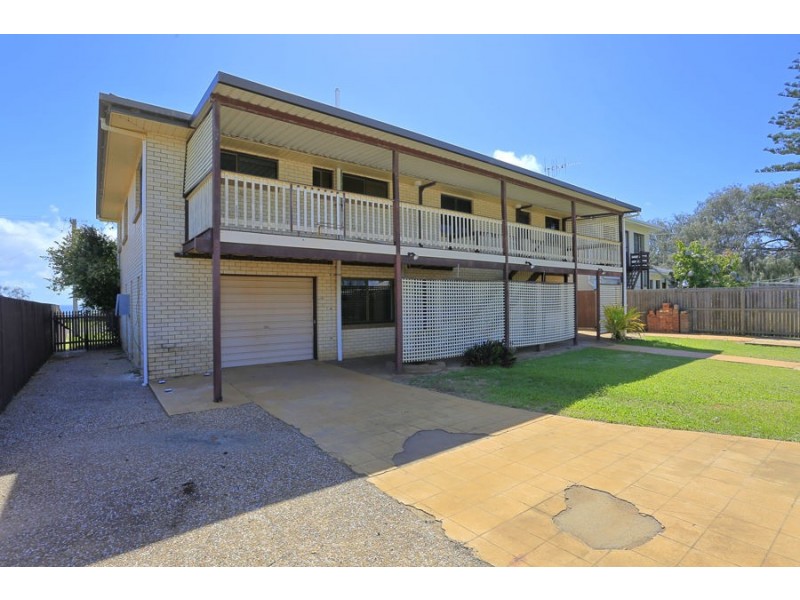 26 Esplanade, Elliott Heads QLD 4670