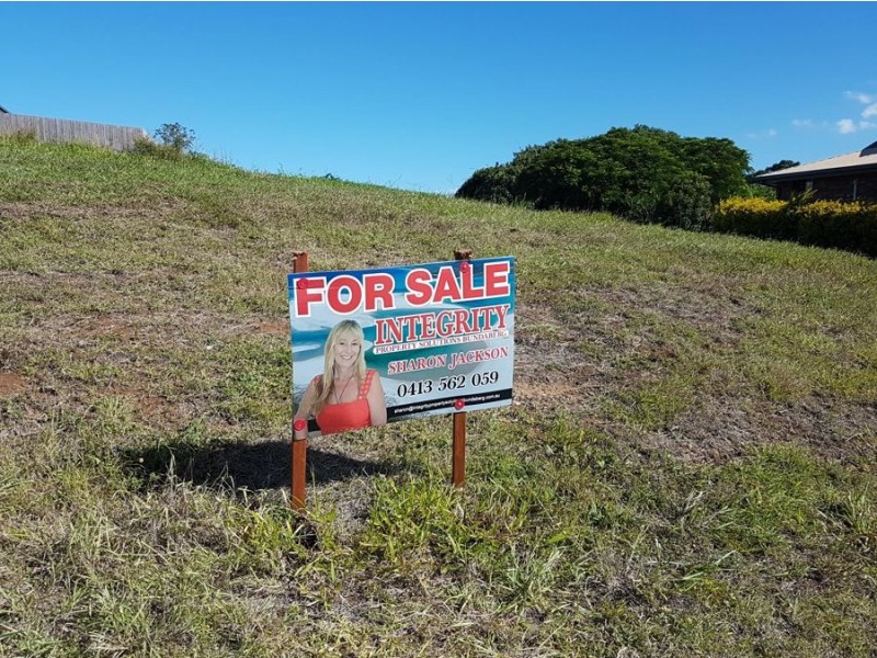 9A Hilltop Avenue, Qunaba QLD 4670