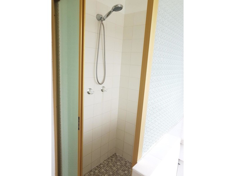 unit 1/32 Lucas street, Kepnock QLD 4670