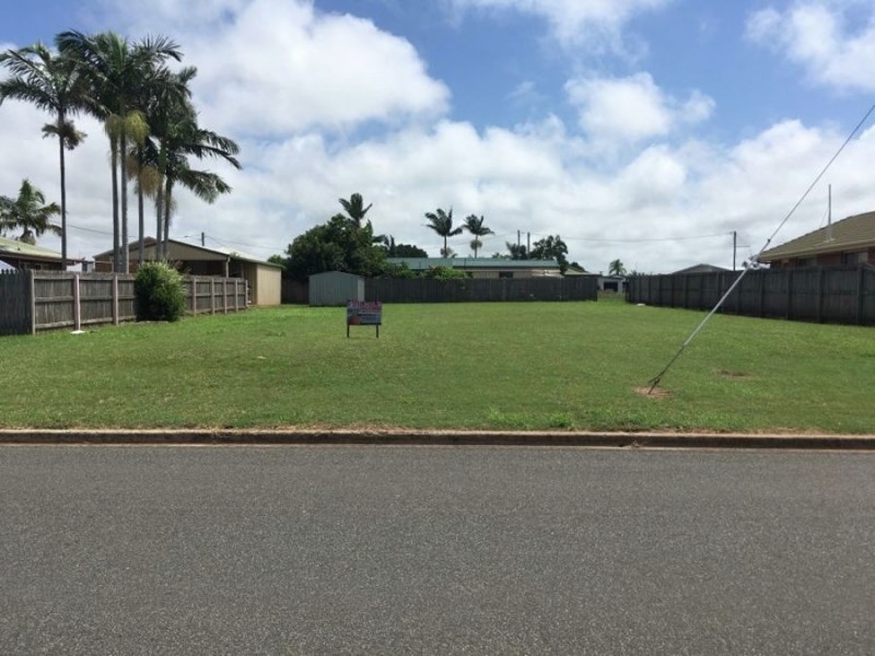 45 Shelley Street, Burnett Heads QLD 4670