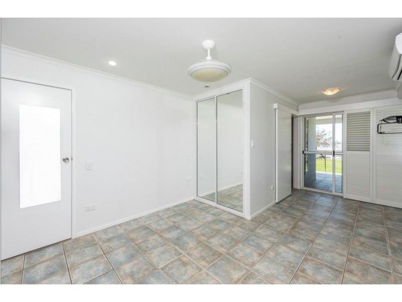 41 Sea Esplanade, Burnett Heads QLD 4670