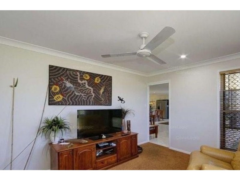 31 Byron Street, Burnett Heads QLD 4670
