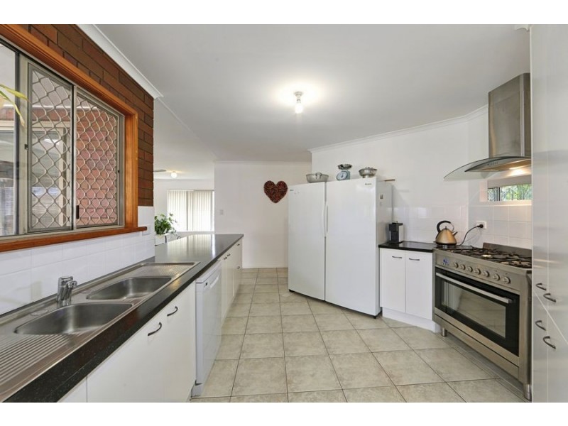 65 Blue Water Drive, Elliott Heads QLD 4670