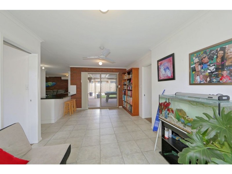 65 Blue Water Drive, Elliott Heads QLD 4670