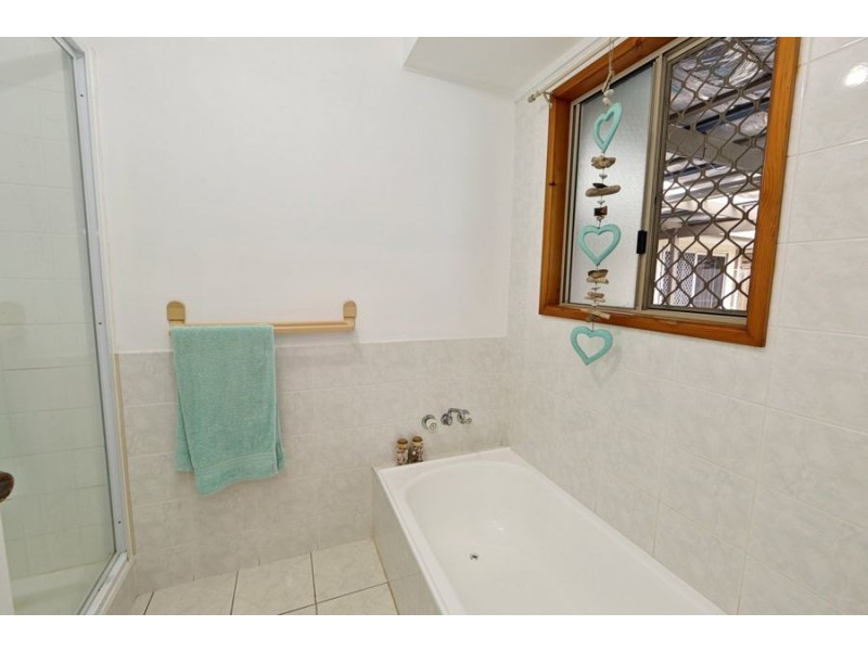 65 Blue Water Drive, Elliott Heads QLD 4670
