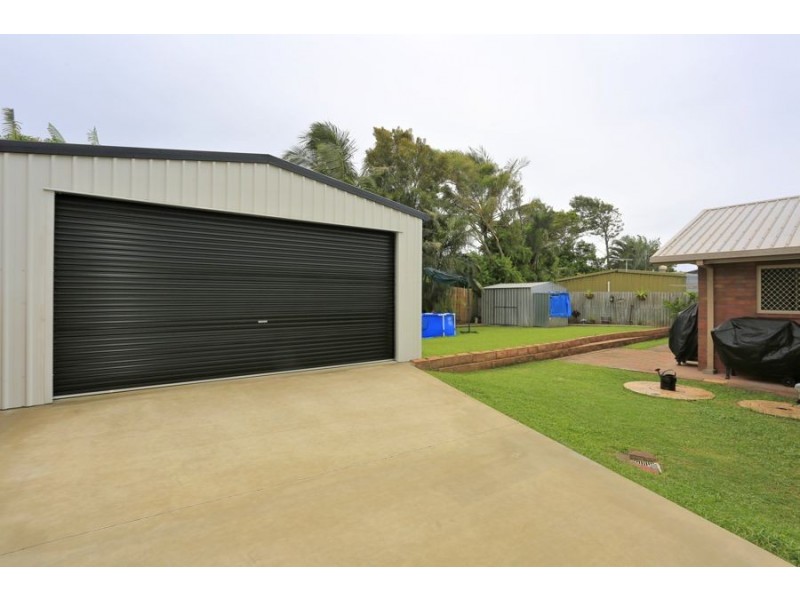 65 Blue Water Drive, Elliott Heads QLD 4670