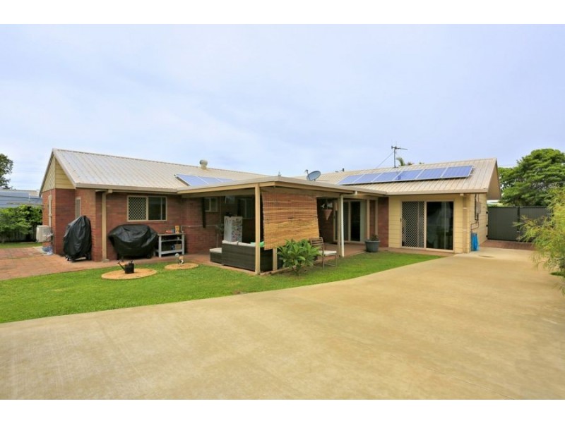 65 Blue Water Drive, Elliott Heads QLD 4670