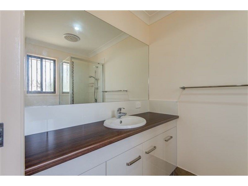 4 Ripple Street, Burnett Heads QLD 4670