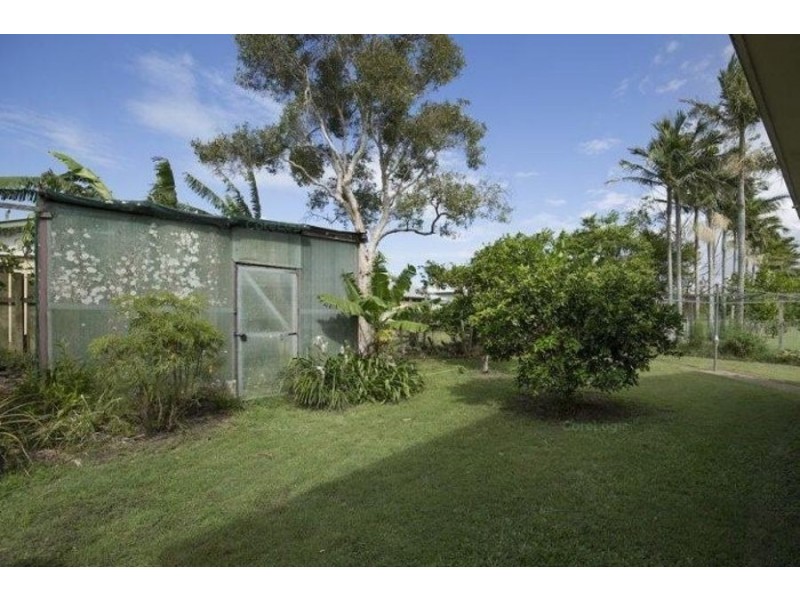 12 Wyllie Street, Kepnock QLD 4670