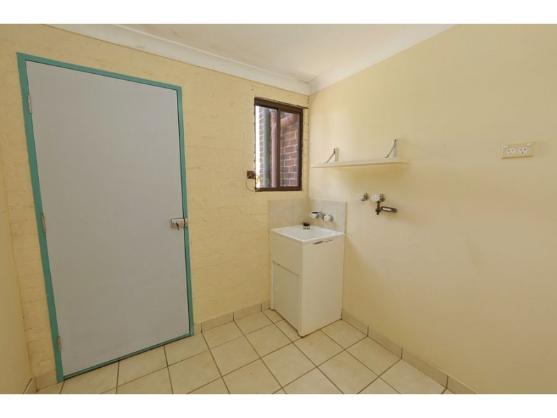 4 Brieschke, Elliott Heads QLD 4670