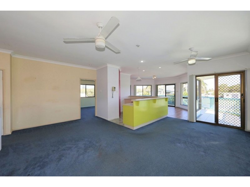 4 Brieschke, Elliott Heads QLD 4670