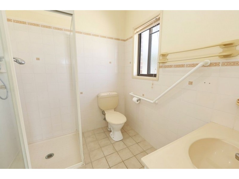 4 Brieschke, Elliott Heads QLD 4670