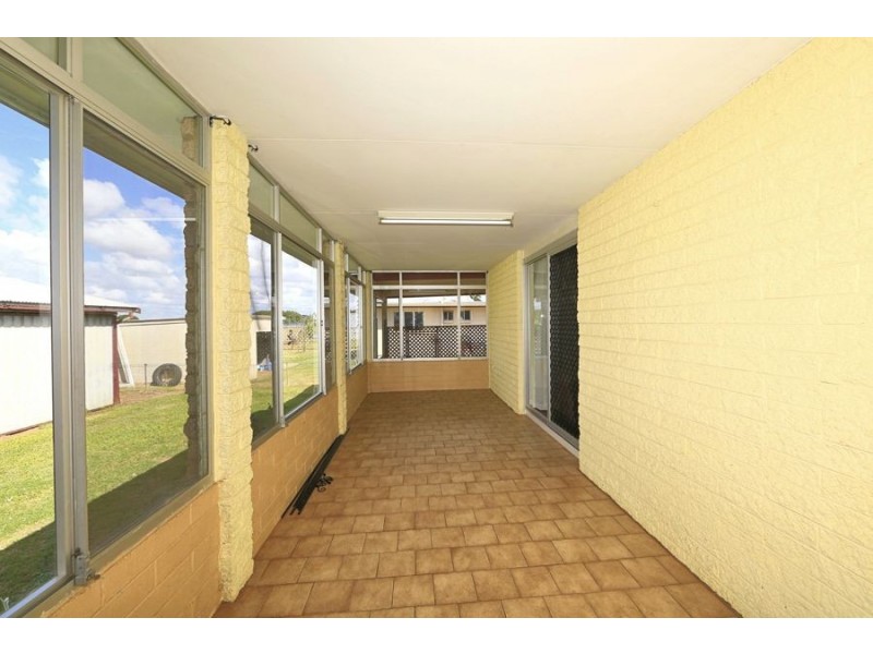 208 Bargara Road, Kalkie QLD 4670