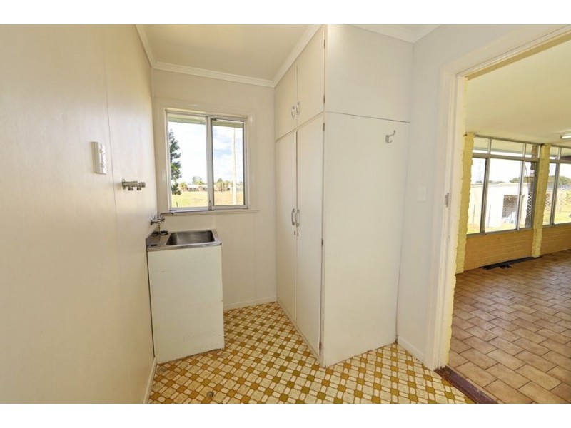 208 Bargara Road, Kalkie QLD 4670