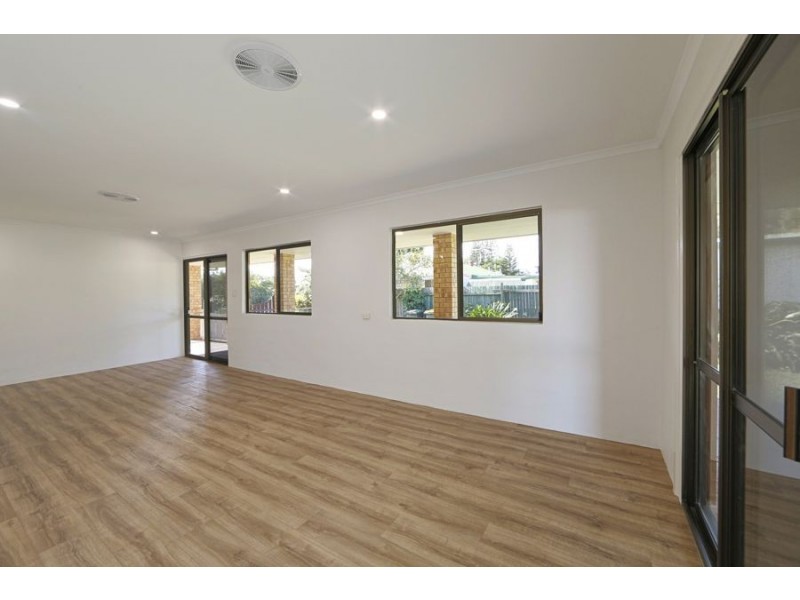 5 Ripple Street, Burnett Heads QLD 4670