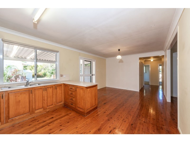 79 Kinch, Burnett Heads QLD 4670