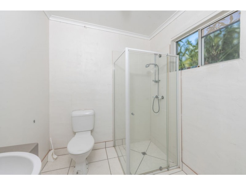 79 Kinch, Burnett Heads QLD 4670
