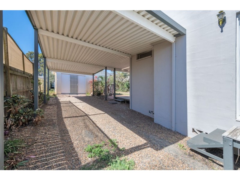79 Kinch, Burnett Heads QLD 4670