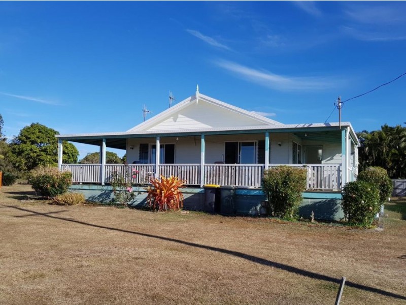 107 Shelley, Burnett Heads QLD 4670