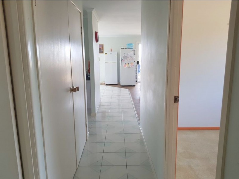 107 Shelley, Burnett Heads QLD 4670