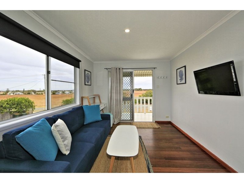 56 Welch street, Elliott Heads QLD 4670