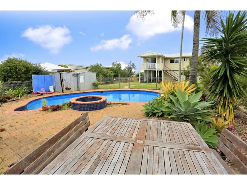 56 Welch street, Elliott Heads QLD 4670