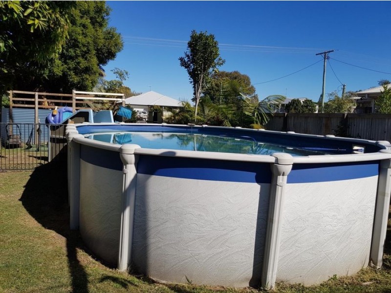 7 Duffy ST, Burnett Heads QLD 4670