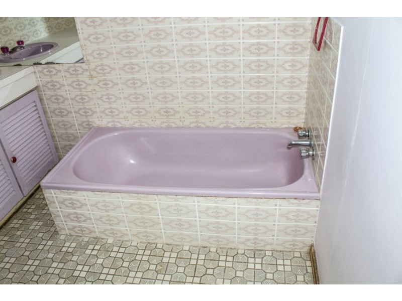 11 Bathurst street, Elliott Heads QLD 4670