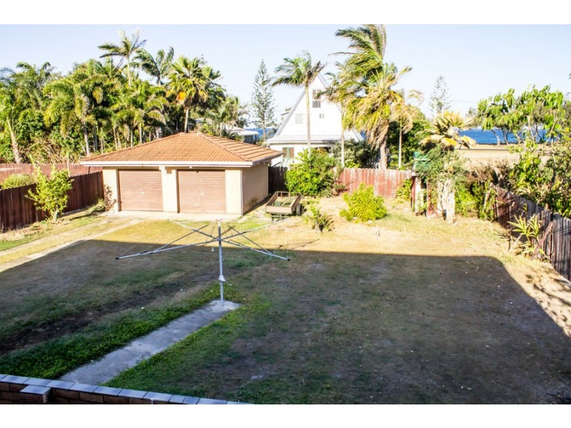 11 Bathurst street, Elliott Heads QLD 4670