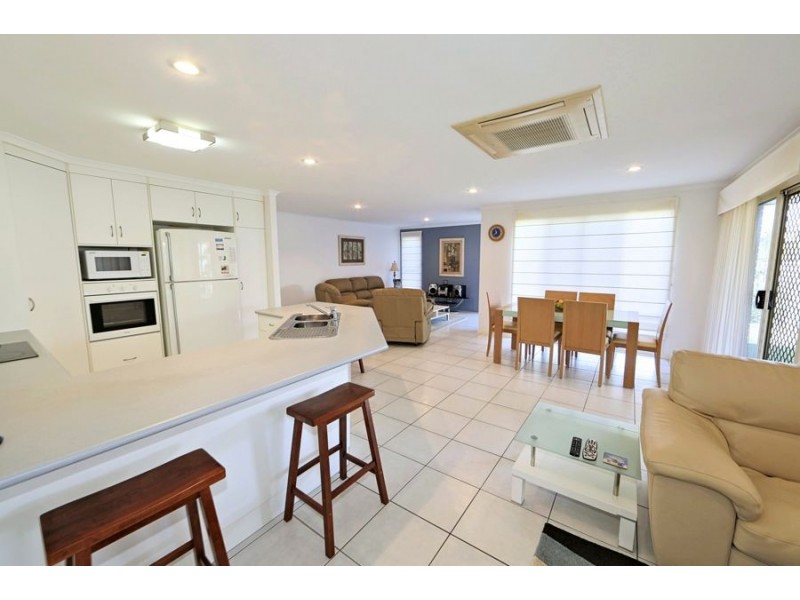 11 Welch street, Elliott Heads QLD 4670