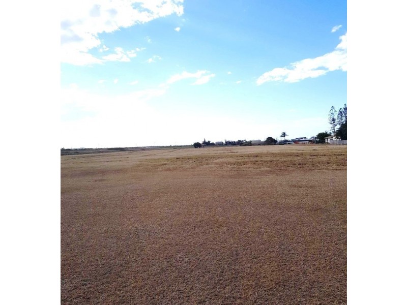 122 Esplanade, Elliott Heads QLD 4670