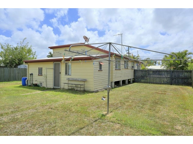 6 young, Bundaberg North QLD 4670