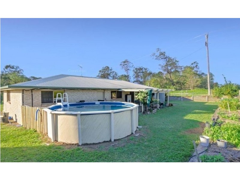 240 Coonarr Road, Kinkuna QLD 4670