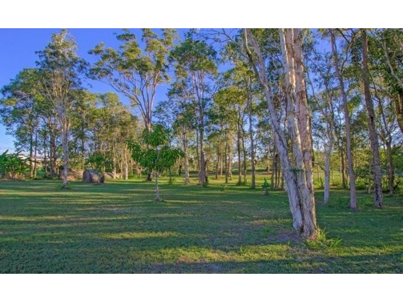 240 Coonarr Road, Kinkuna QLD 4670