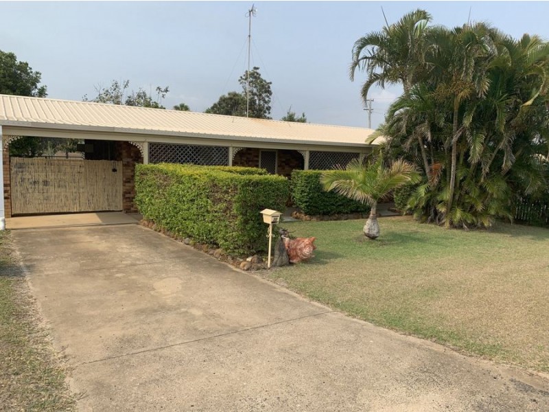 30 Moore Street, Elliott Heads QLD 4670