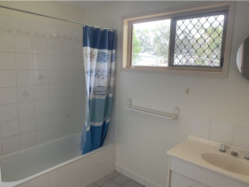 30 Moore Street, Elliott Heads QLD 4670