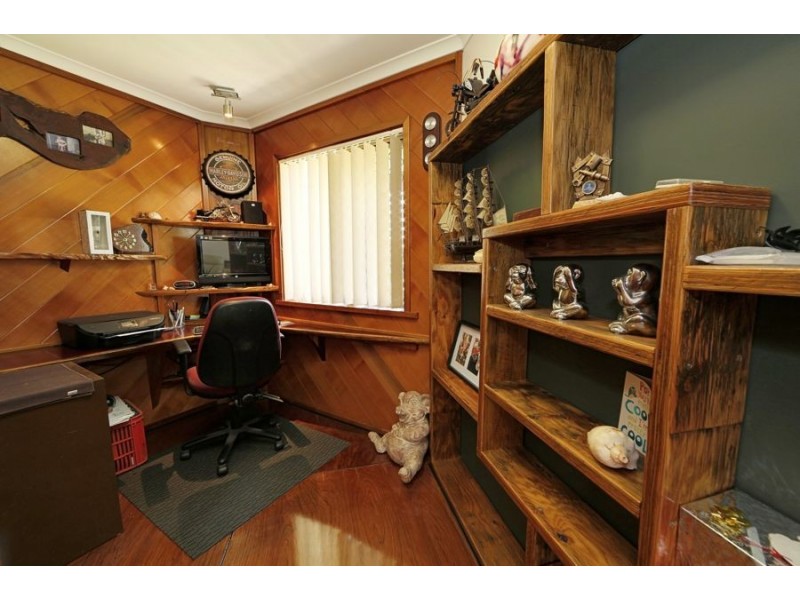 8 Aldridge Street, Burnett Heads QLD 4670