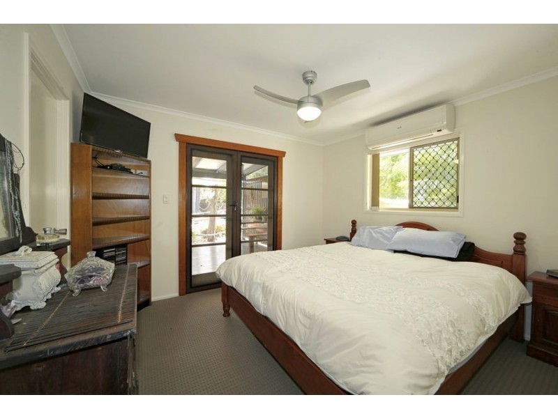 8 Aldridge Street, Burnett Heads QLD 4670