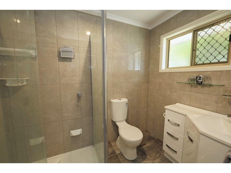 8 Aldridge Street, Burnett Heads QLD 4670