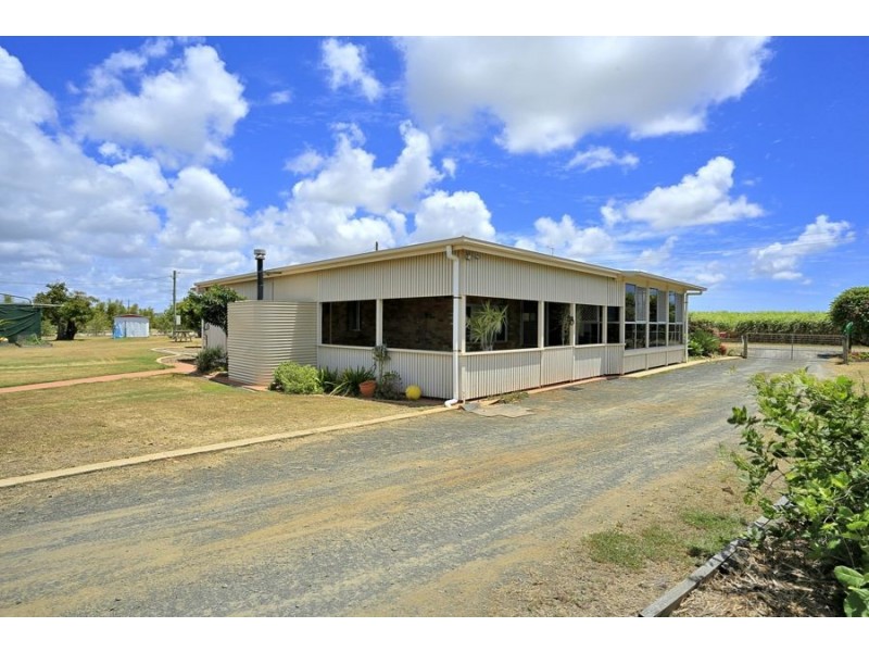 198 paynes road, Alloway QLD 4670