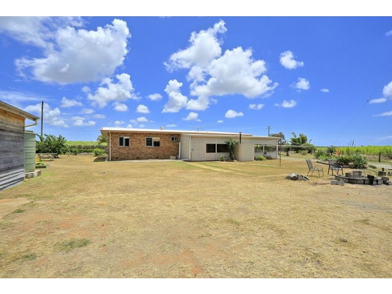 198 paynes road, Alloway QLD 4670