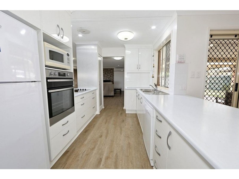 121 shelley street, Burnett Heads QLD 4670