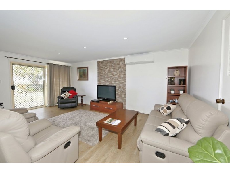 121 shelley street, Burnett Heads QLD 4670