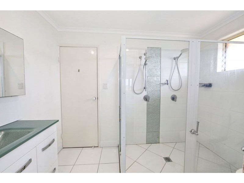 121 shelley street, Burnett Heads QLD 4670